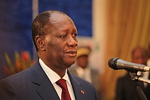Opéré d'une sciatique en France, Alassane Ouattara se « porte bien », selon la Présidence ivoirienne